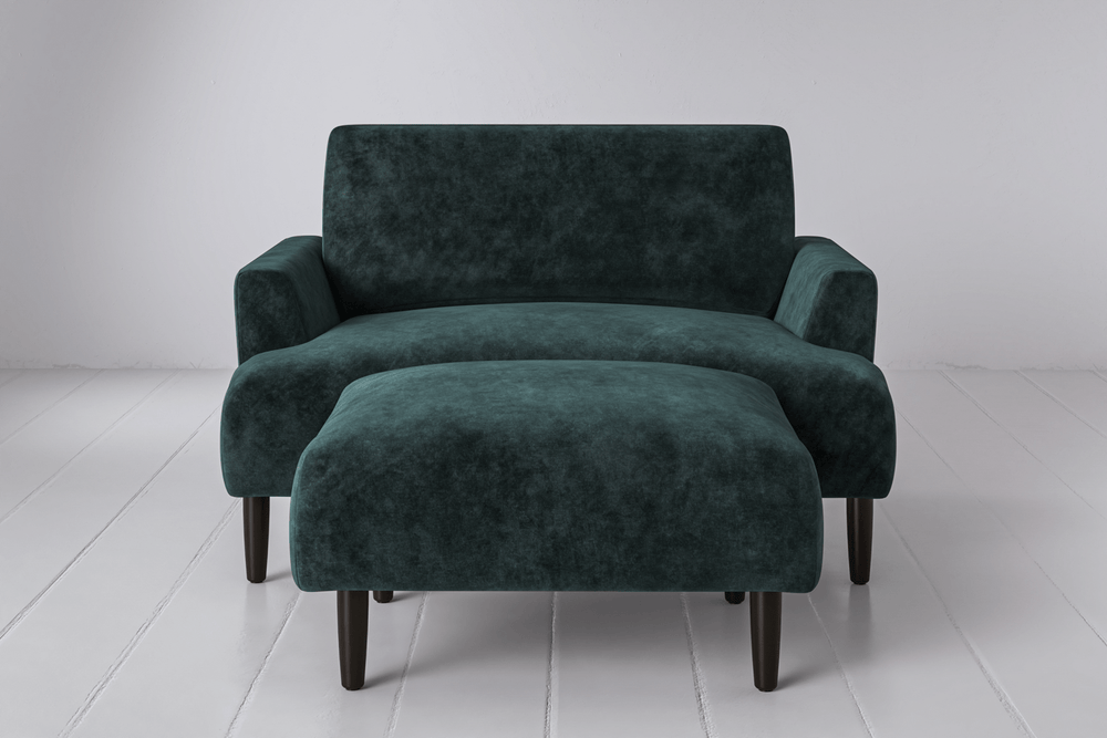 Ocean Image 1 - Model 05 Chaise Lounge in Ocean Front View.png